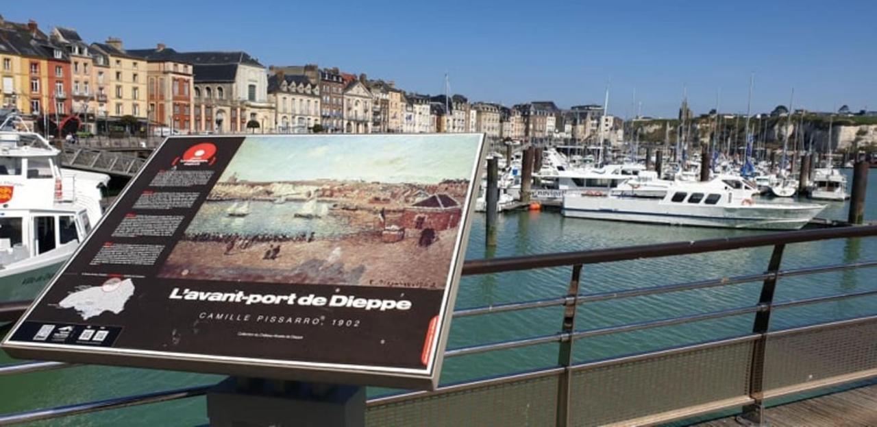 Studio à 300m de la plage de Dieppe Extérieur photo